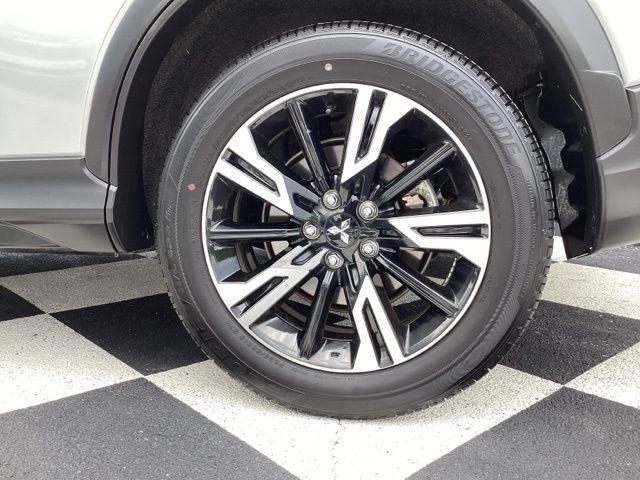 Mitsubishi Eclipse Cross  2025