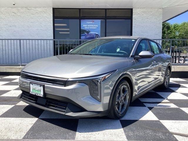 2025 Kia K4 LXS AT's photo