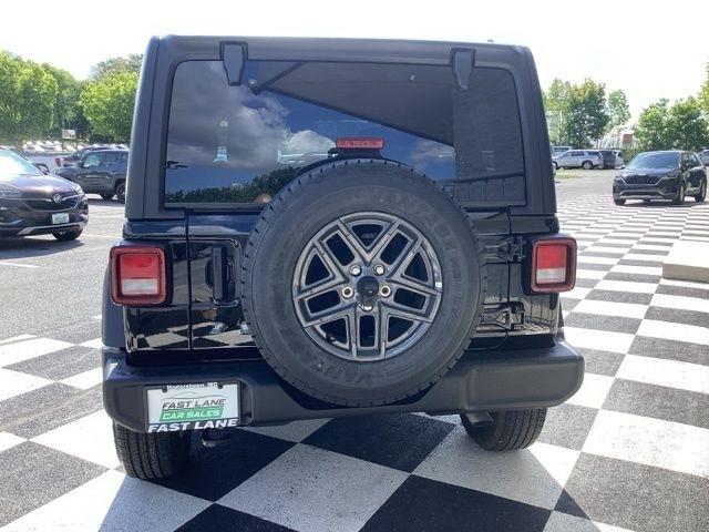Jeep Wrangler  2025