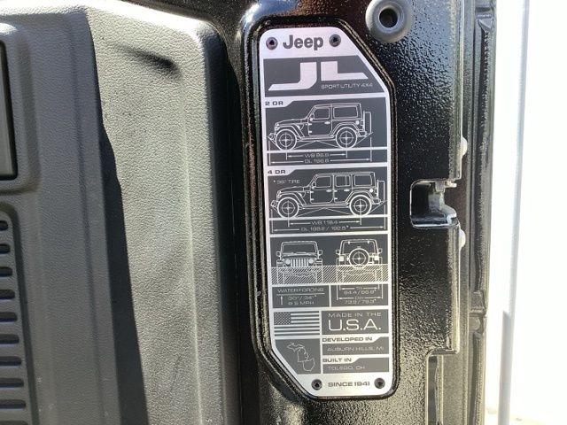 Jeep Wrangler  2025