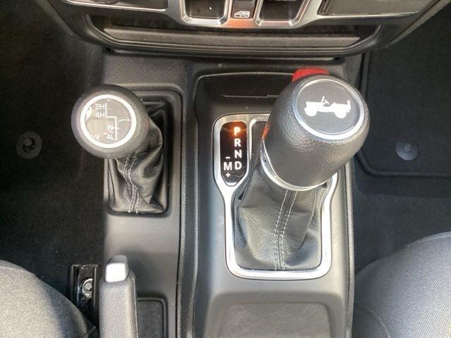 Jeep Wrangler  2025
