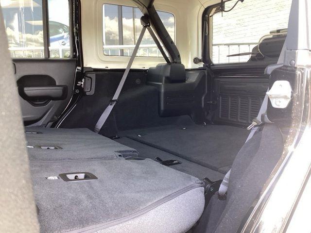 Jeep Wrangler  2025