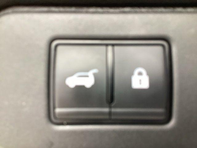 Nissan Rogue  2025