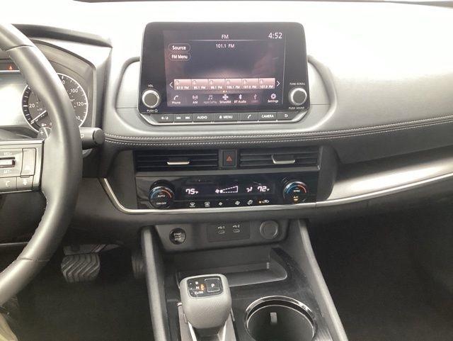 Nissan Rogue  2025