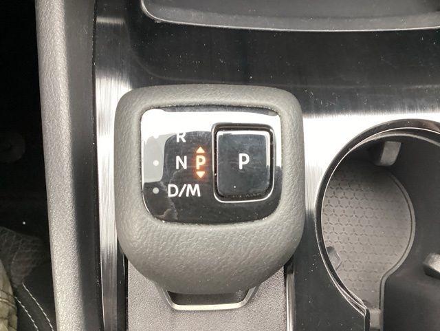 Nissan Rogue  2025
