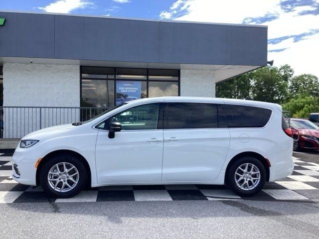 Chrysler Pacifica  2024