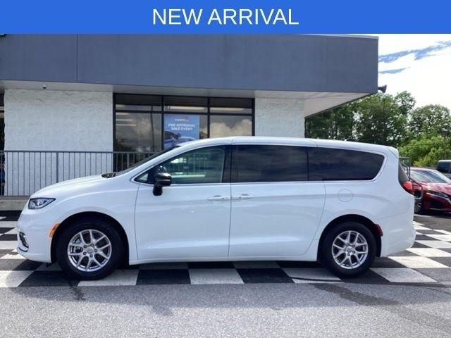 Chrysler Pacifica  2024
