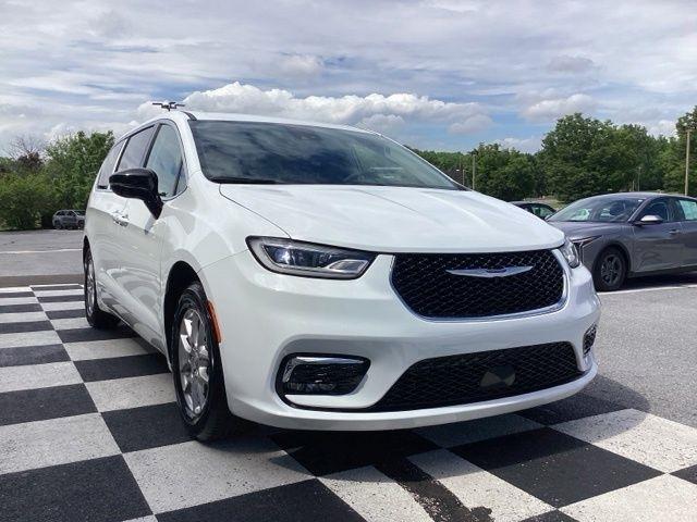 Chrysler Pacifica  2024