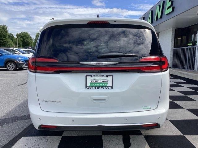 Chrysler Pacifica  2024