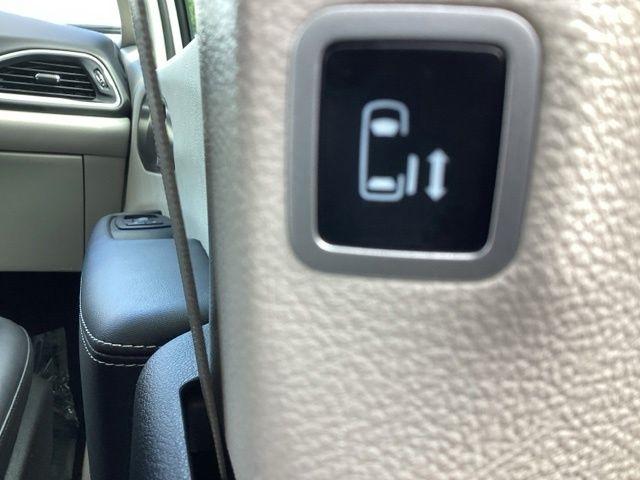 Chrysler Pacifica  2024