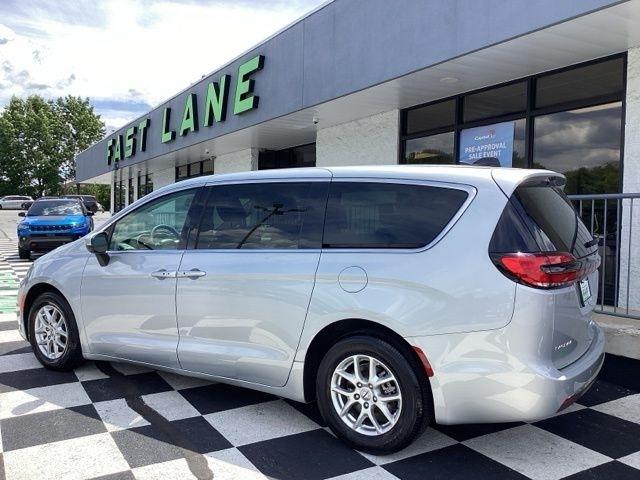 Chrysler Pacifica  2023
