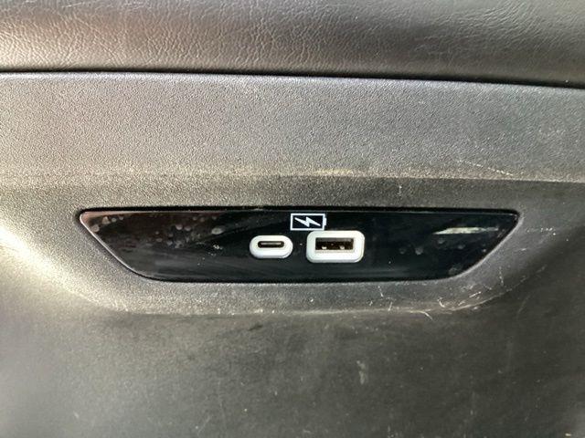Chrysler Pacifica  2023