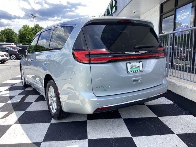Chrysler Pacifica  2023