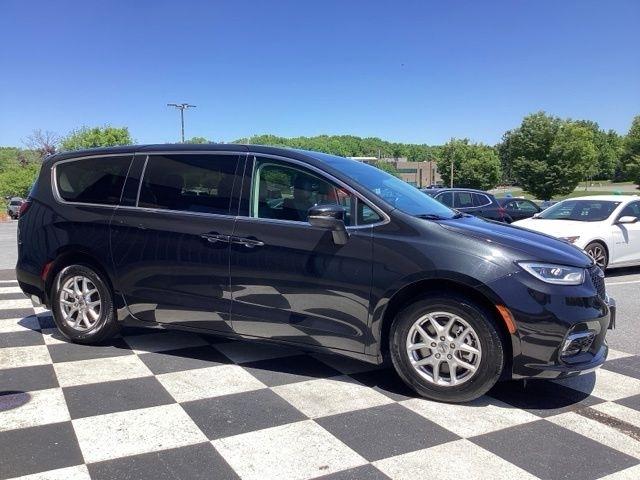 Chrysler Pacifica  2023