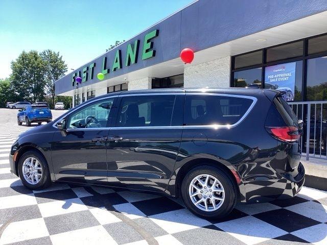 Chrysler Pacifica  2023
