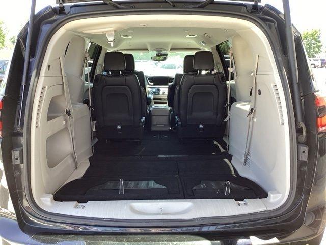 Chrysler Pacifica  2023