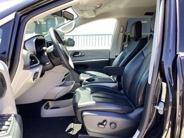 Chrysler Pacifica  2023