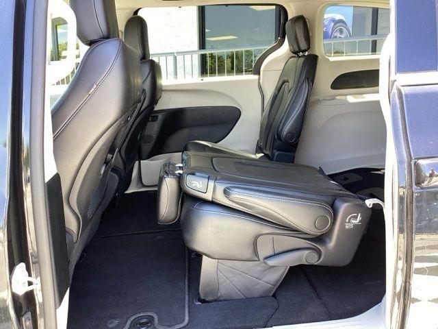 Chrysler Pacifica  2023