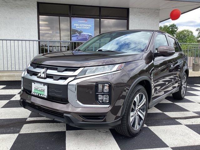 Mitsubishi Outlander Sport  2024