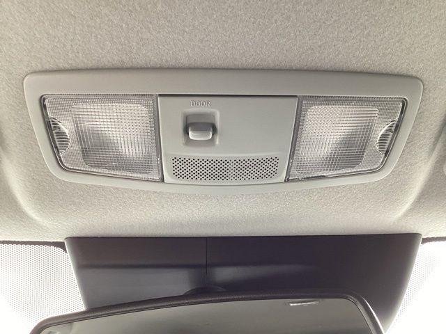 Mitsubishi Outlander Sport  2024