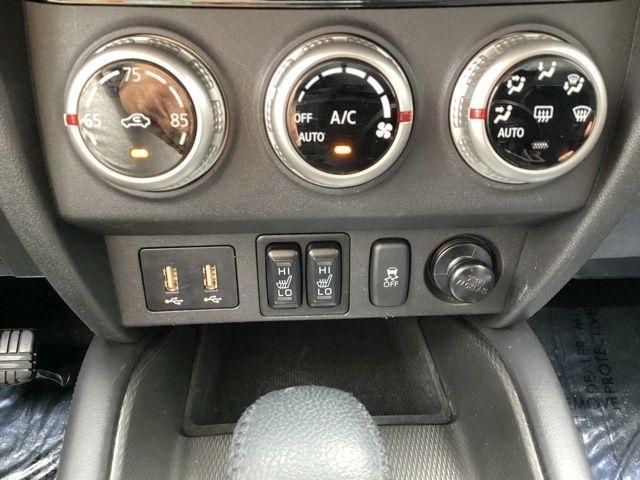 Mitsubishi Outlander Sport  2024