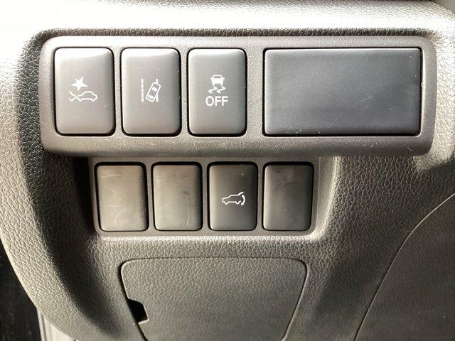 Mitsubishi Eclipse Cross  2024