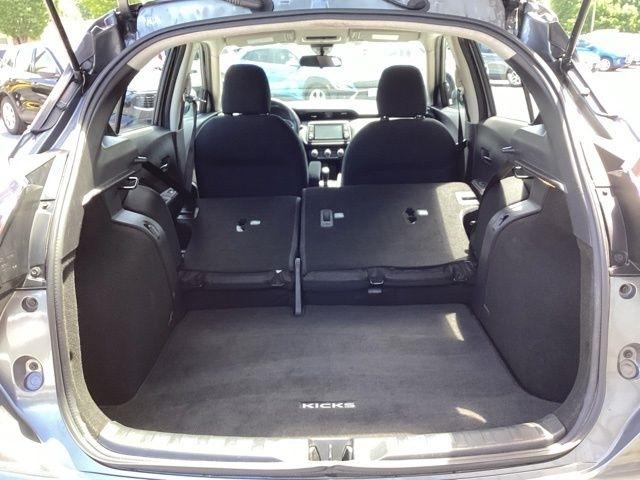 Nissan Kicks  2023
