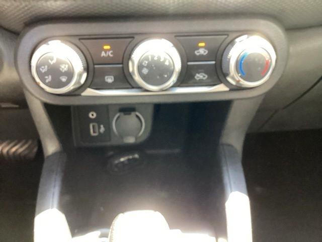Nissan Kicks  2023