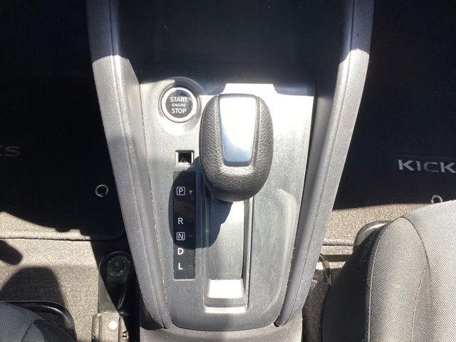 Nissan Kicks  2023