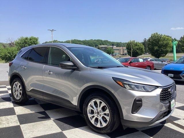 Ford Escape  2024