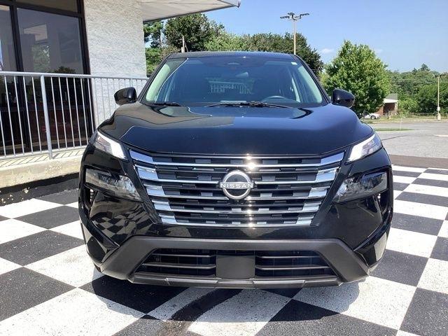 2025 Nissan Rogue SV - Photo 3