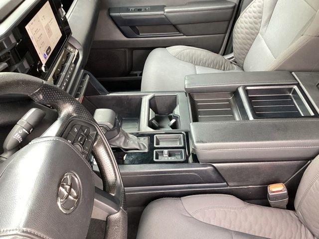 Toyota Tundra  2025