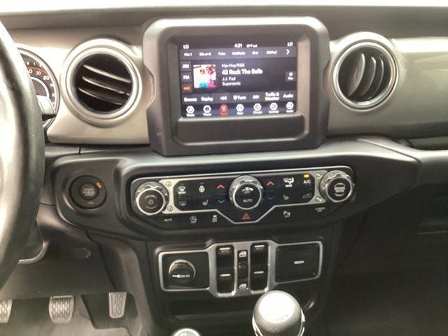 Jeep Wrangler  2018