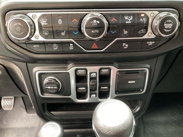 Jeep Wrangler  2018
