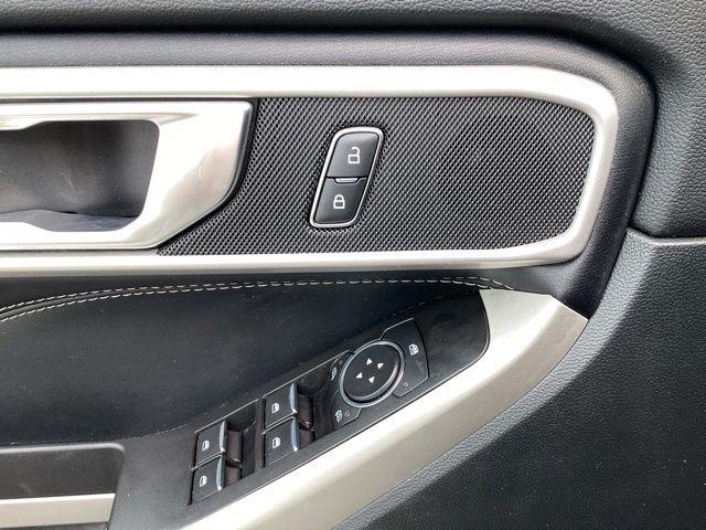 Ford Explorer  2021