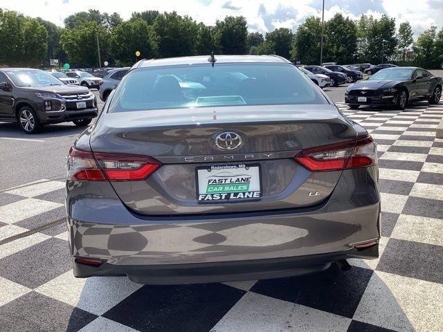 Toyota Camry  2024