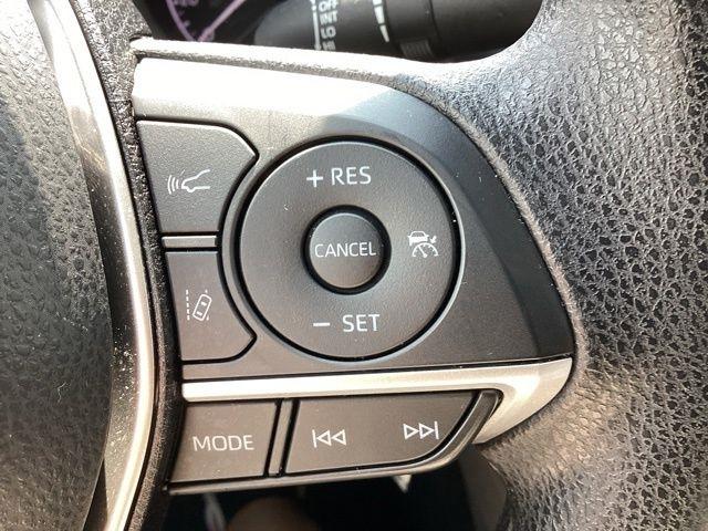 Toyota Camry  2024