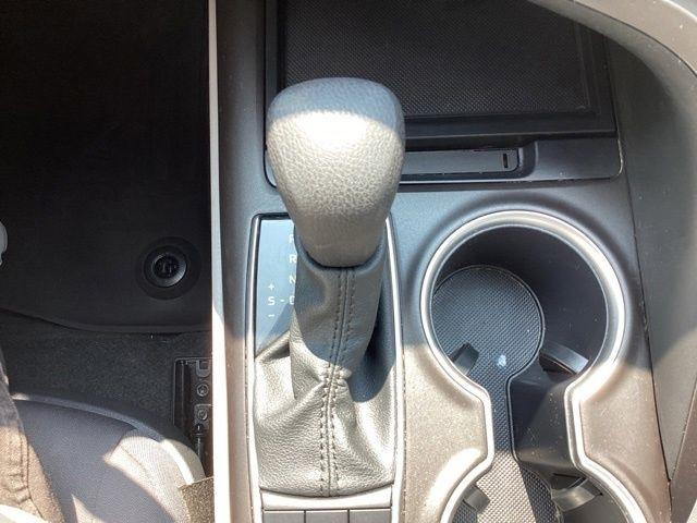 Toyota Camry  2024
