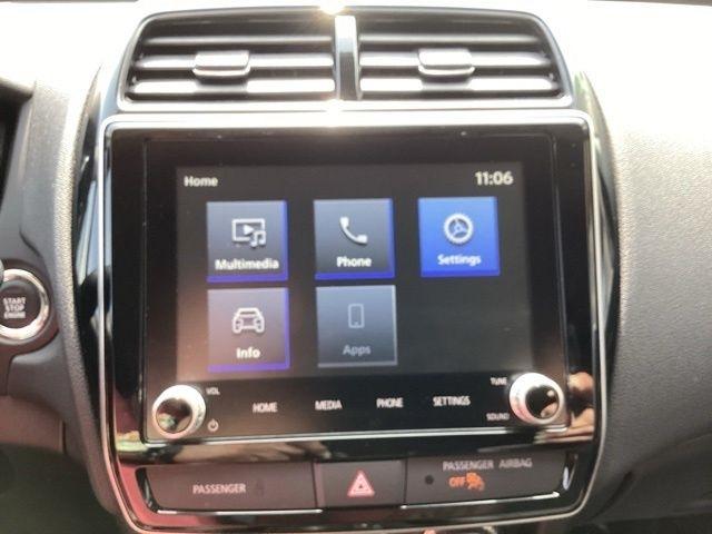 Mitsubishi Outlander Sport  2026
