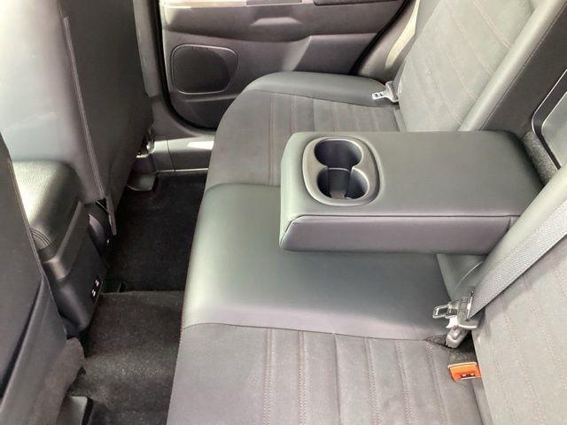 Mitsubishi Outlander Sport  2026