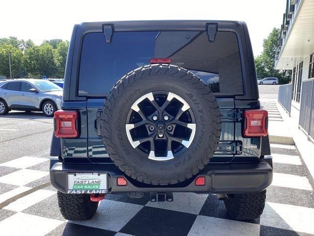 Jeep Wrangler  2025