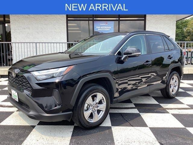 Toyota RAV4  2025