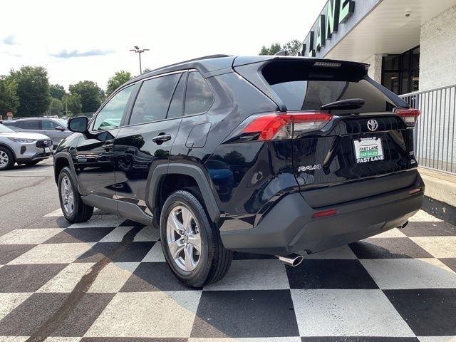 Toyota RAV4  2025