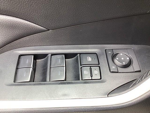 Toyota RAV4  2025
