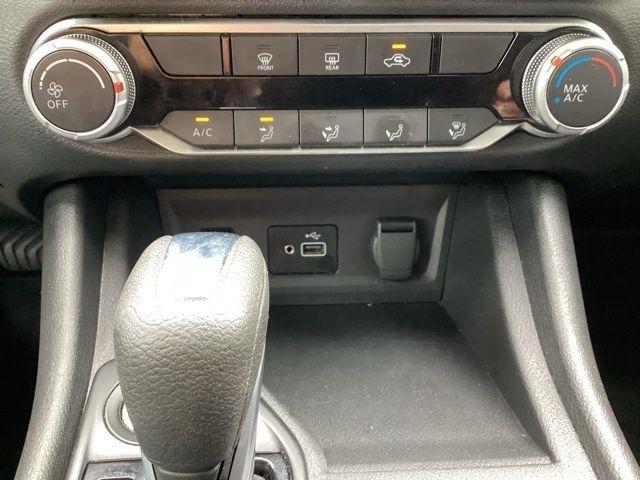 Nissan Sentra  2024