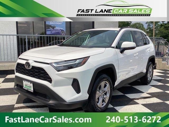 2025 Toyota RAV4 XLE