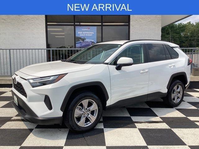 Toyota RAV4  2025