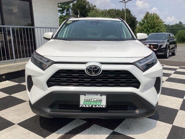 Toyota RAV4  2025