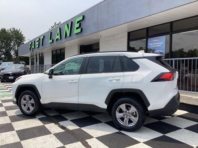 Toyota RAV4  2025