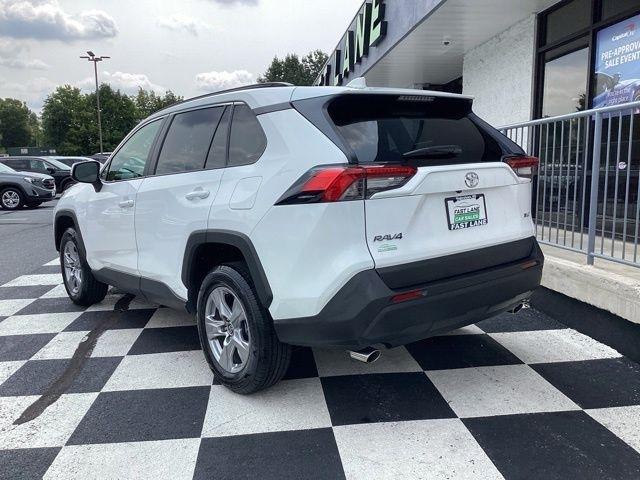 Toyota RAV4  2025